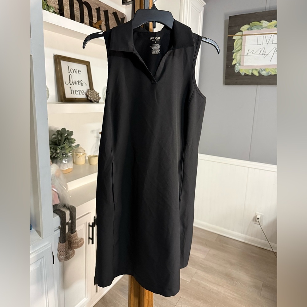 Tek Gear Athletic Black Midi Collar Dress
